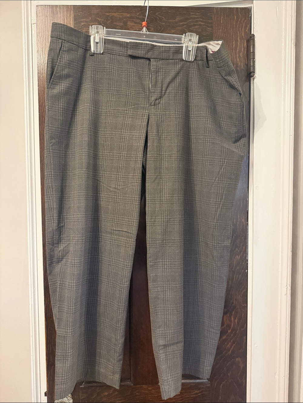 GAP Gray Plaid Cropped Dress Pants